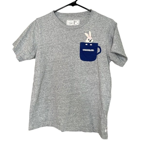 Chocoolate Tops - Chocoolate Shirt Heather Gray Rabbit Pocket Tee Size Medium Patch Bunny Mug